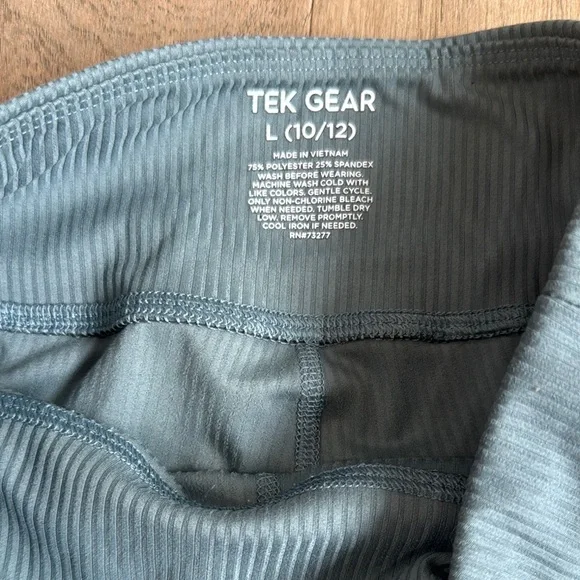Tek Gear Women's Leggings Teal Size Large - Picture 3 of 5
